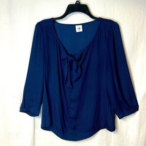 CABI Women’s Blouse Navy Blue Size M Tie Front Dotted Print Shimmer 3/4 Sleeve